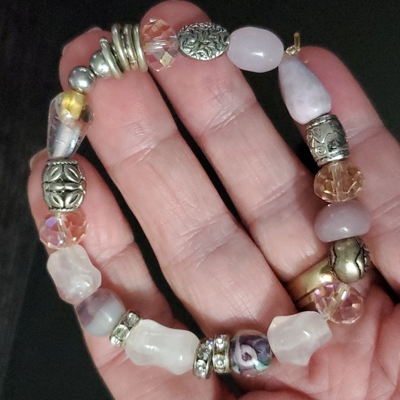 Vintage Beaded Bracelt - Picture 3 of 3